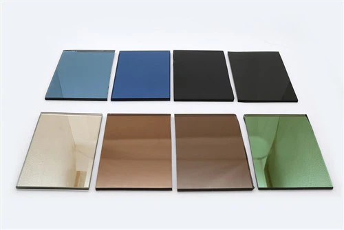 Toonitud ja peegeldav klaas